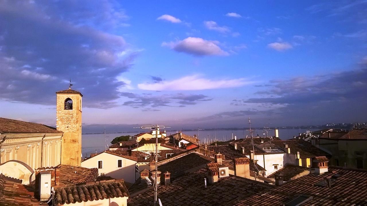 Hotel Primavera Desenzano del Garda Exterior photo